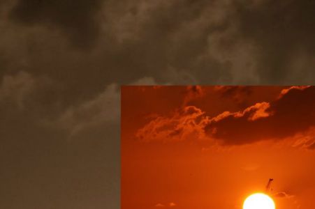 De twee collages van de  zonsondergang maakte ik op een mooie septemberavond 2018
